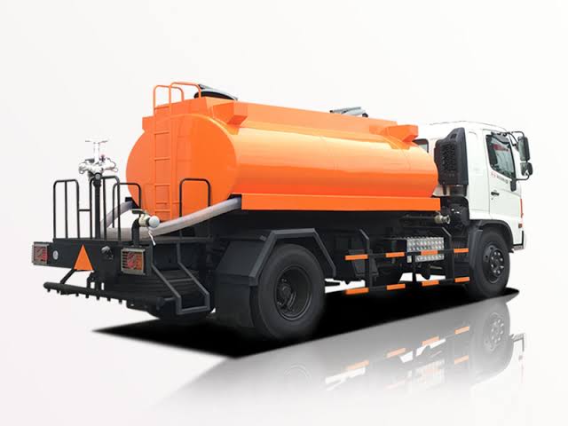 Hút hầm cầu thông cống nghẹt Đạ Huoai giá rẻ có mặt sau 15 phút - Giải pháp xử lý cống thoát nước chậm
