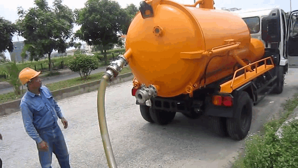 Hút hầm cầu thông cống nghẹt Di Linh giá rẻ có mặt sau 15 phút